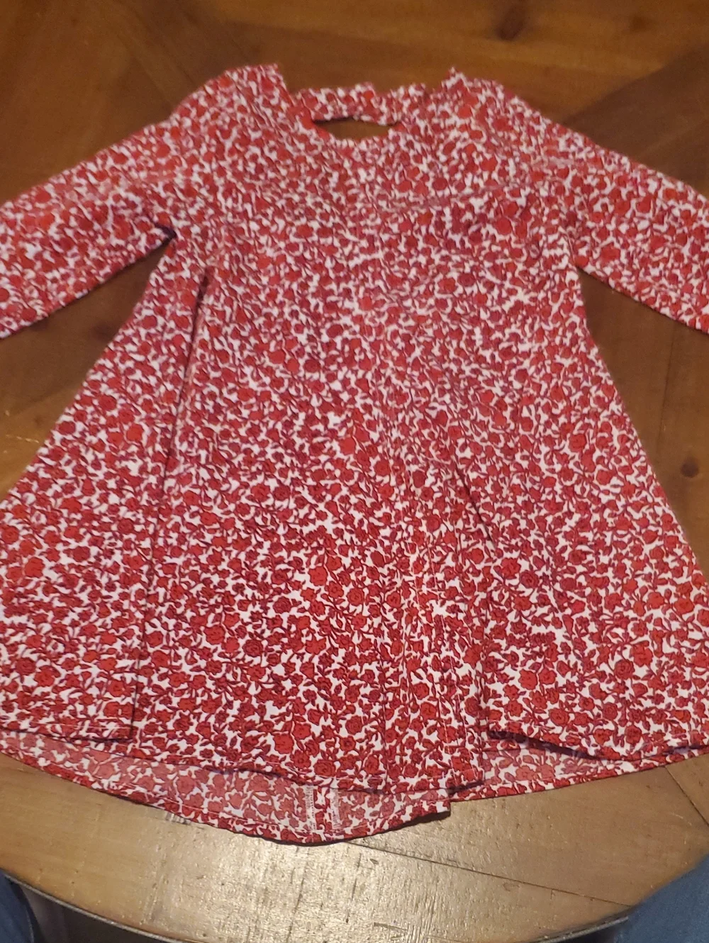 Old Navy Red & White Floral Knit Long-Sleeve Dress